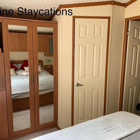 Devine Staycations At 38 Riverside ホーイック エクステリア 写真